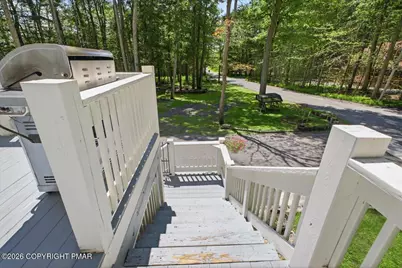  1055 Hunter Drive, Tobyhanna, PA 18466 - Photo 6