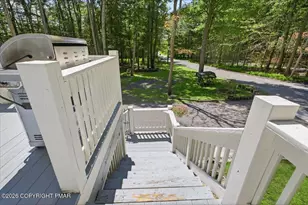 1055 Hunter Dr, Tobyhanna, PA 18466 - Photo 6