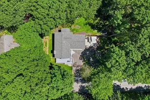 1055 Hunter Dr, Tobyhanna, PA 18466 - Photo 16