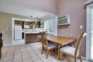 1065 Breezewood Dr, Newfoundland, PA 18445 - Photo 16