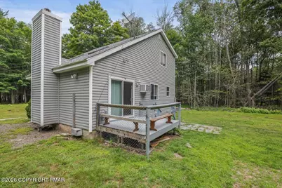  1065 Breezewood Drive, Newfoundland, PA 18445 - Photo 8