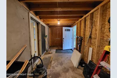  207 Marilou Lane, Bartonsville, PA 18321 - Photo 38