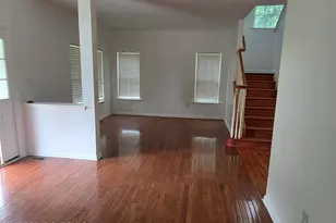 1027 Dorset Dr, Bushkill, PA 18324 - Photo 8