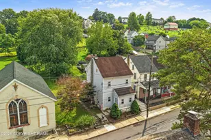 148 Monroe St, Freemansburg, PA 18017 - Photo 30
