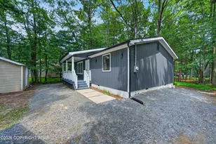 3124 Leisure Dr, Pocono Summit, PA 18346 - Photo 38