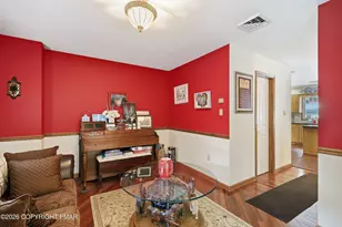 1630 Mohican Ct, Effort, PA 18330 - Photo 6