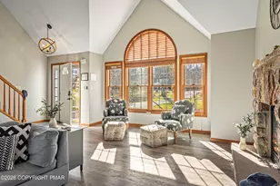 125 English Ivy Ct, Long Pond, PA 18334 - Photo 10