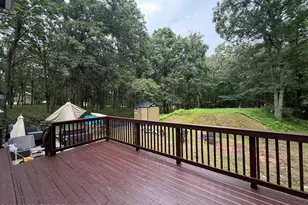 2133 Mallard Ct, Bushkill, PA 18324 - Photo 16
