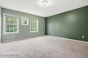 32 Oak Leaf Ln, East Stroudsburg, PA 18301 - Photo 20