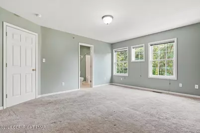  32 Oak Leaf Lane, East Stroudsburg, PA 18301 - Photo 18