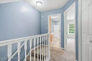 32 Oak Leaf Ln, East Stroudsburg, PA 18301 - Photo 16