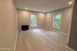 1127 Thunder Dr, Pocono Summit, PA 18346 - Photo 30