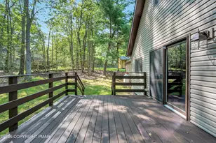 26 Fir Ln, Gouldsboro, PA 18424 - Photo 10