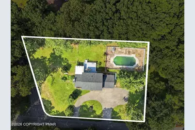  406 Broad Leaf Lane, Stroudsburg, PA 18360 - Photo 12
