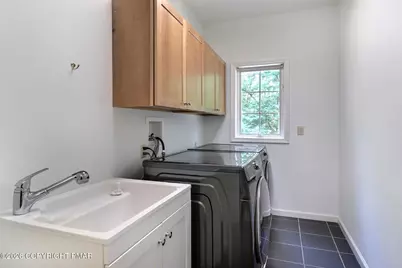  213 Escoll Drive, East Stroudsburg, PA 18301 - Photo 64