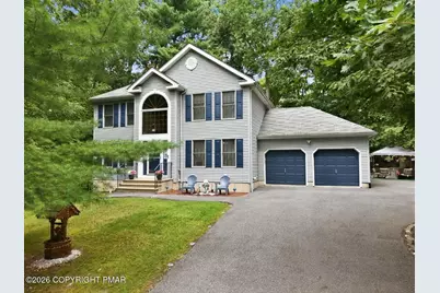  7109 Oakland Terrace, East Stroudsburg, PA 18301 - Photo 2