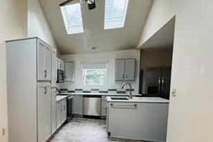 77 Ransberry Ave, East Stroudsburg, PA 18301 - Photo 8