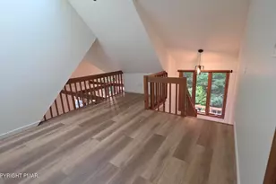 2208 Hillcrest Dr, Pocono Pines, PA 18350 - Photo 30