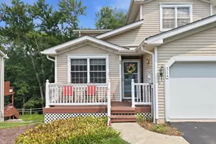 714 Garnet Ln, East Stroudsburg, PA 18301 - Photo 1