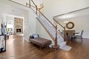 137 Outlook Ct, East Stroudsburg, PA 18302 - Photo 6