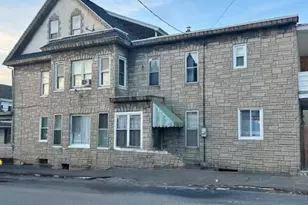 101 N Jardin St, Shenandoah, PA 17976 - Photo 2