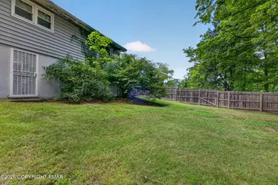  105 Vineyard Drive, Stroudsburg, PA 18360 - Photo 36