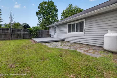  105 Vineyard Drive, Stroudsburg, PA 18360 - Photo 38