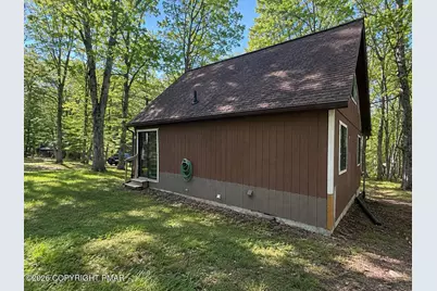  2111 Spring Drive, Bushkill, PA 18324 - Photo 28
