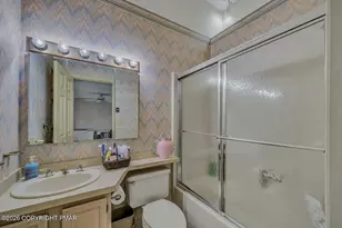 106 Laurelwoods Dr, Lake Harmony, PA 18624 - Photo 28