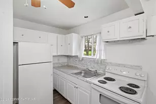 7171 Robinwood Dr, Tobyhanna, PA 18466 - Photo 12