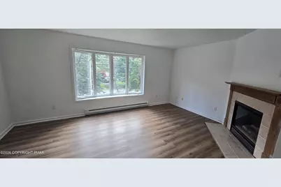  889 Country Place Drive, Tobyhanna, PA 18466 - Photo 22