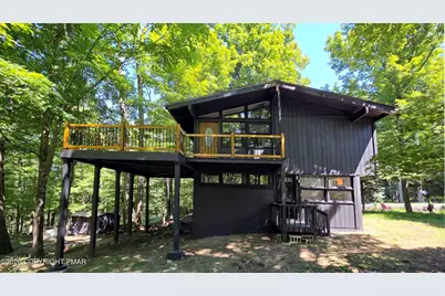  101 Gum Terrace, Greentown, PA 18426 - Photo 2