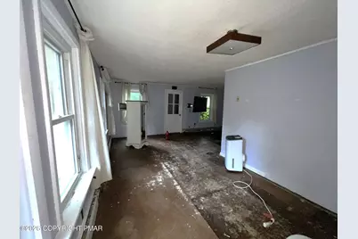  524 Independence Road, East Stroudsburg, PA 18301 - Photo 28