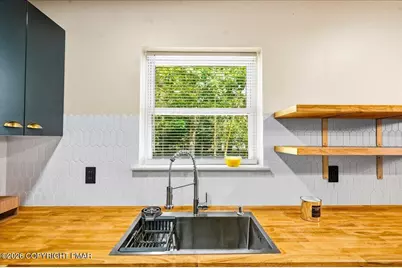  4116 Low Ridge Road, Pocono Summit, PA 18346 - Photo 20