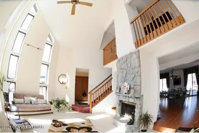  3105 Red Fox Lane, Long Pond, PA 18334 - Photo 4