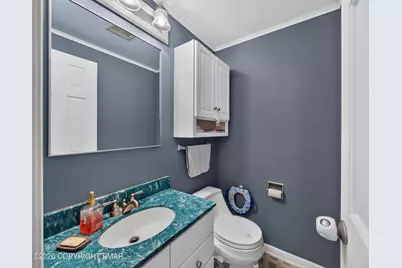  106 N Lobb Avenue, Pen Argyl, PA 18072 - Photo 44