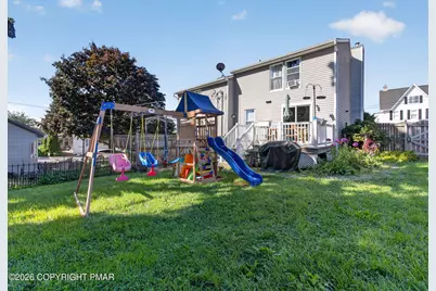  106 N Lobb Avenue, Pen Argyl, PA 18072 - Photo 12