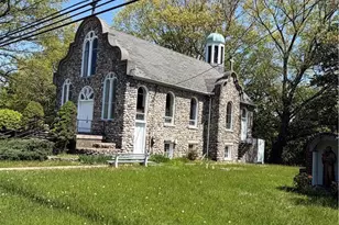 720 Delaware Ave, Portland, PA 18351 - Photo 8