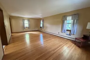 634 Gladys Dr, Nazareth, PA 18064 - Photo 28