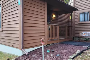 513 Wales Ct, Bushkill, PA 18324 - Photo 2