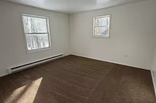 28 Mountain Dr, Mount Pocono, PA 18344 - Photo 8