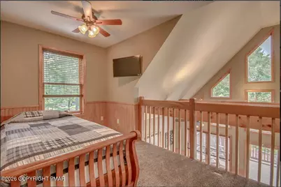  112 Pineknoll Drive, Lake Harmony, PA 18624 - Photo 16