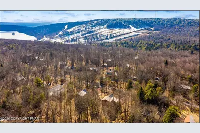  112 Pineknoll Drive, Lake Harmony, PA 18624 - Photo 24