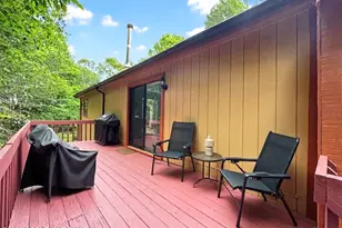 180 Delbert Dr, Gouldsboro, PA 18424 - Photo 4