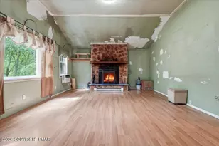 198 Edinburgh Rd, Bushkill, PA 18324 - Photo 12