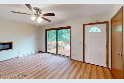  128 St Andrews Drive, East Stroudsburg, PA 18302 - Photo 4