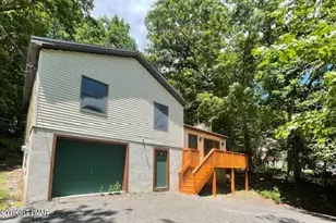 128 St Andrews Dr, East Stroudsburg, PA 18302 - Photo 16