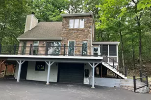 2100 Scarborough Way, Bushkill, PA 18324 - Photo 2