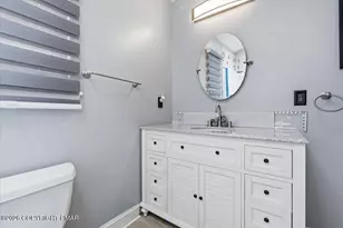 2434 Woodcrest Dr, East Stroudsburg, PA 18302 - Photo 18