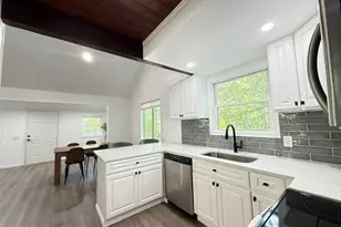 117 Clifton Dr, Bushkill, PA 18324 - Photo 10